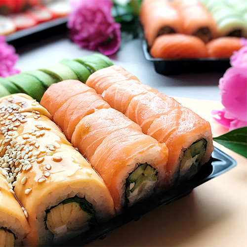 Сколько можно хранить готовые суши и роллы?