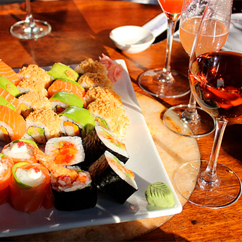 Что пить с суши, чтобы подчеркнуть вкус блюда?